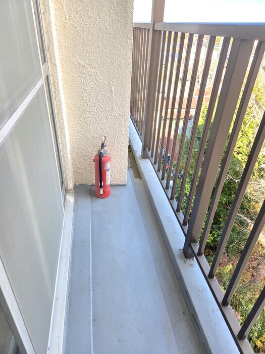 丸宏マンションのベランダ・バルコニー