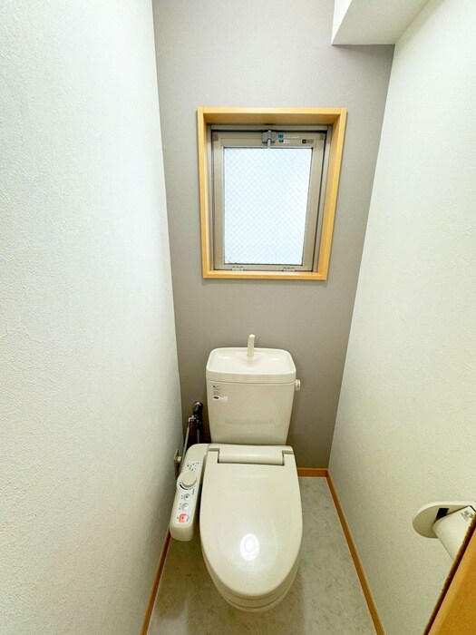 物件内観写真10　(トイレ)