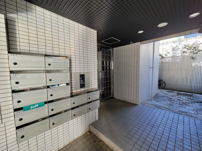 物件外観写真6　(建物設備)