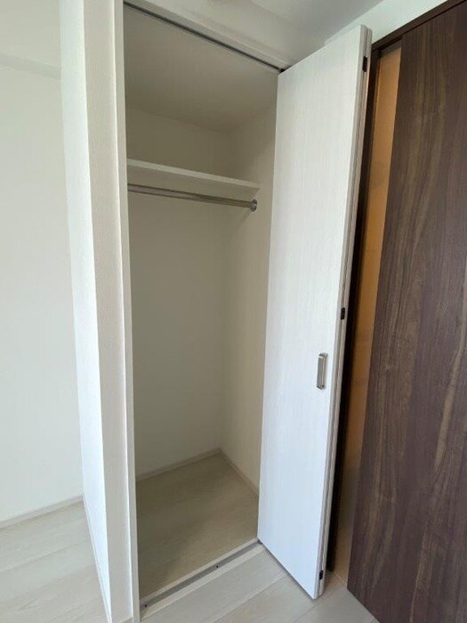 物件内観写真13　(収納)