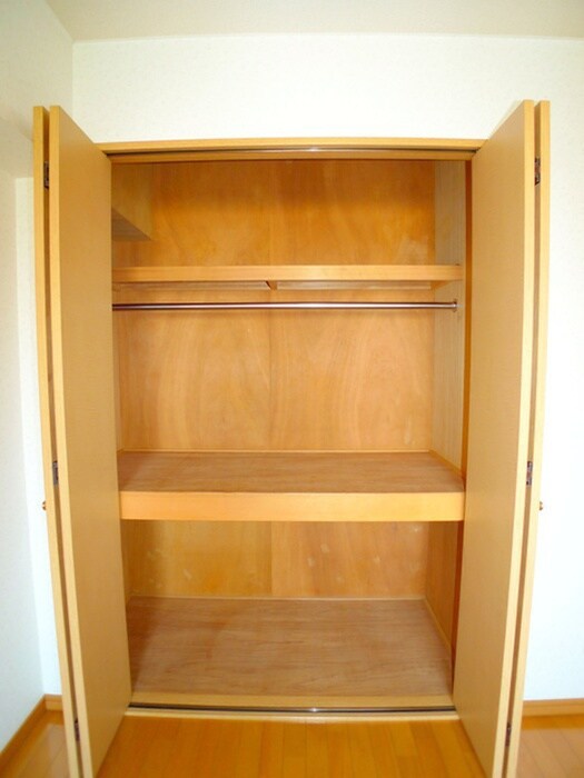 物件内観写真11　(収納)