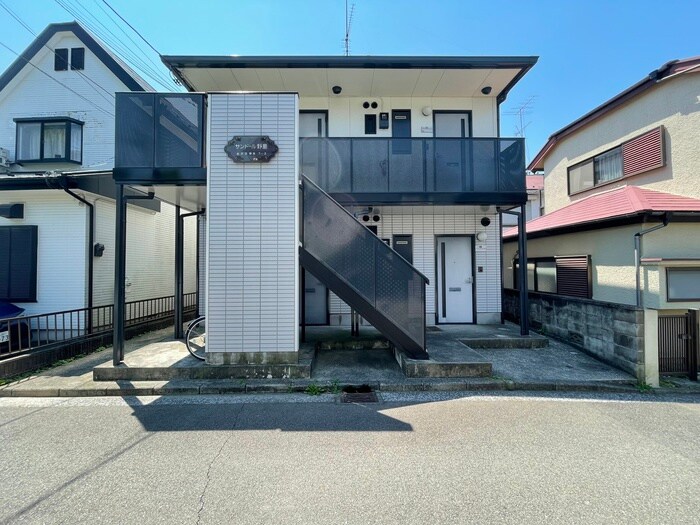 物件外観写真3　(外観写真)