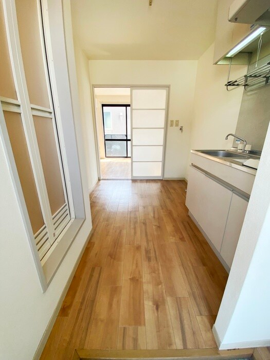 物件内観写真10　(内観写真)