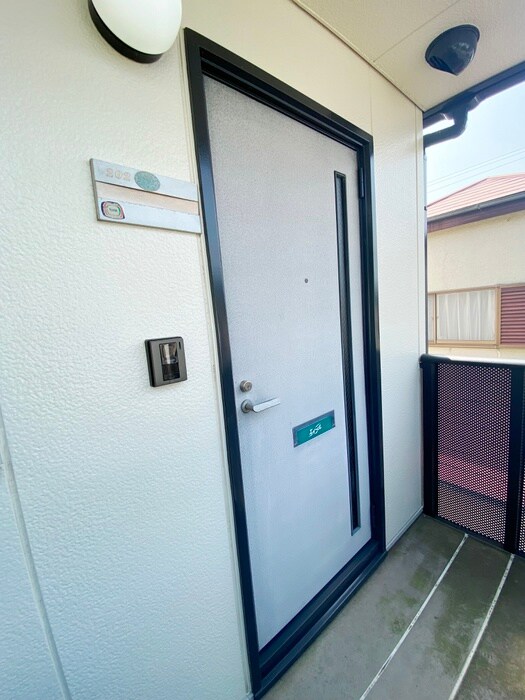 物件内観写真22　(玄関)