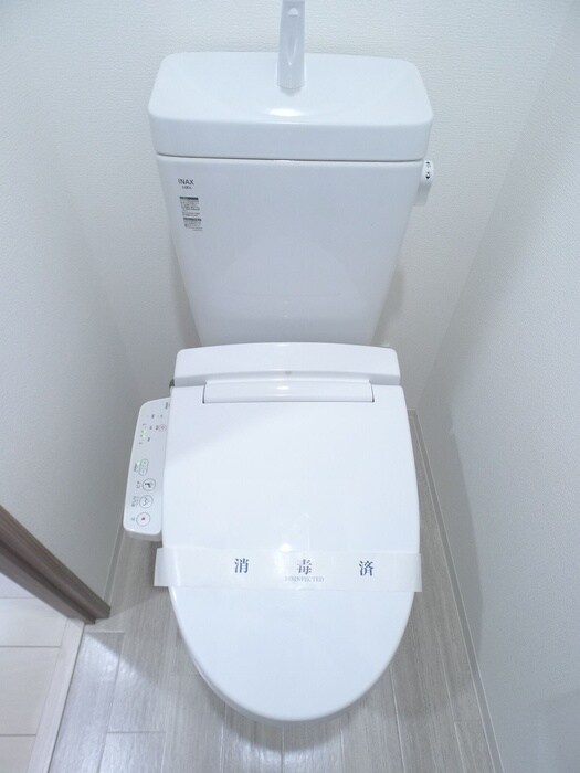 物件内観写真14　(トイレ)