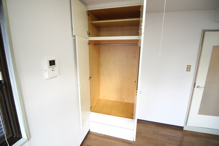 物件内観写真12　(収納)