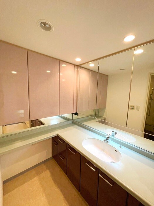 物件内観写真15　(洗面)