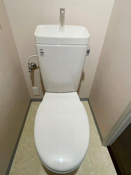 物件内観写真17　(トイレ)