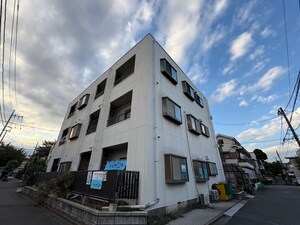 カ－サ井上外観写真