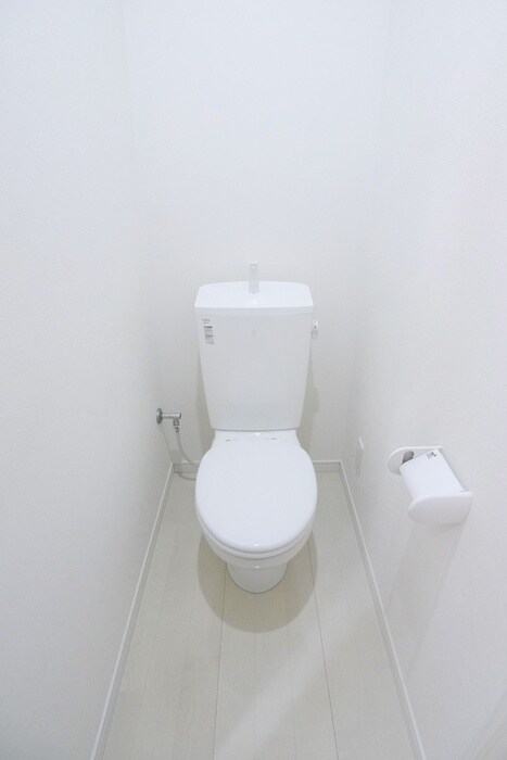 物件内観写真10　(トイレ)