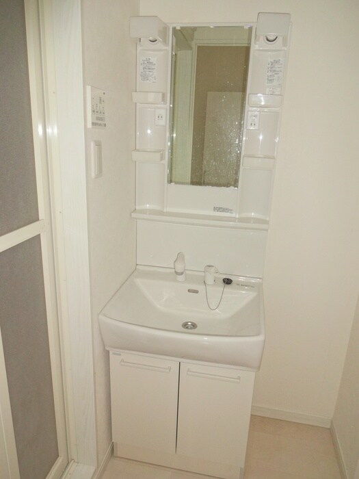 物件内観写真11　(洗面)