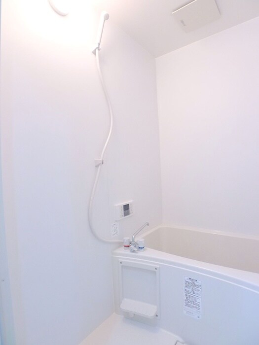 物件内観写真11　(バス／シャワールーム等)