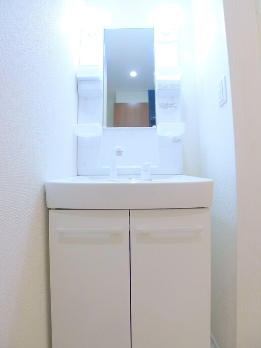 物件内観写真12　(洗面)