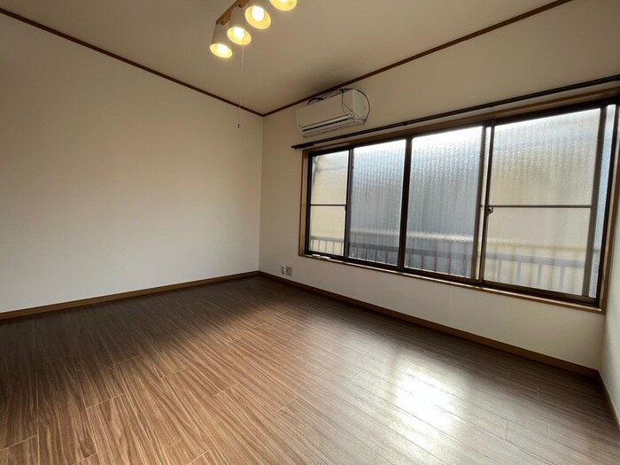 物件内観写真7　(居室)