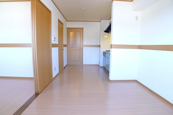 物件内観写真7　(居室)