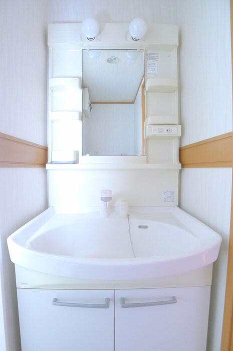 物件内観写真12　(洗面)