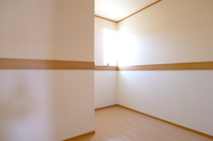 物件内観写真17　(居室)