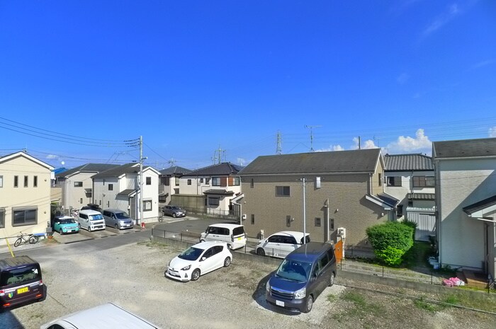 物件内観写真22　(室内からの展望)