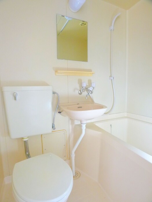 物件内観写真13　(バス／シャワールーム等)