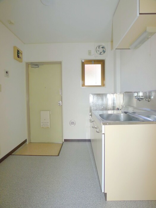 物件内観写真15　(廊下)