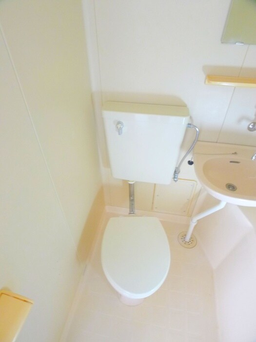 物件内観写真17　(トイレ)