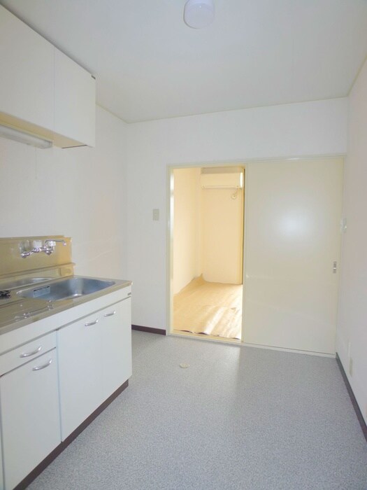 物件内観写真19　(廊下)