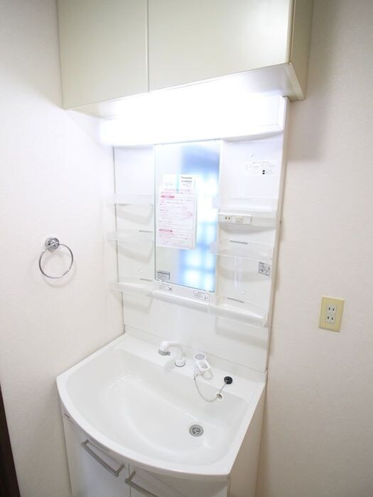 物件内観写真10　(洗面)