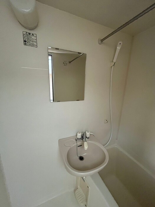 物件内観写真18　(洗面)