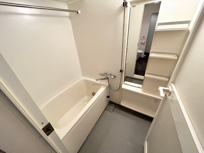 物件内観写真9　(バス／シャワールーム等)