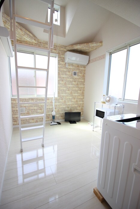 物件内観写真7　(居室)