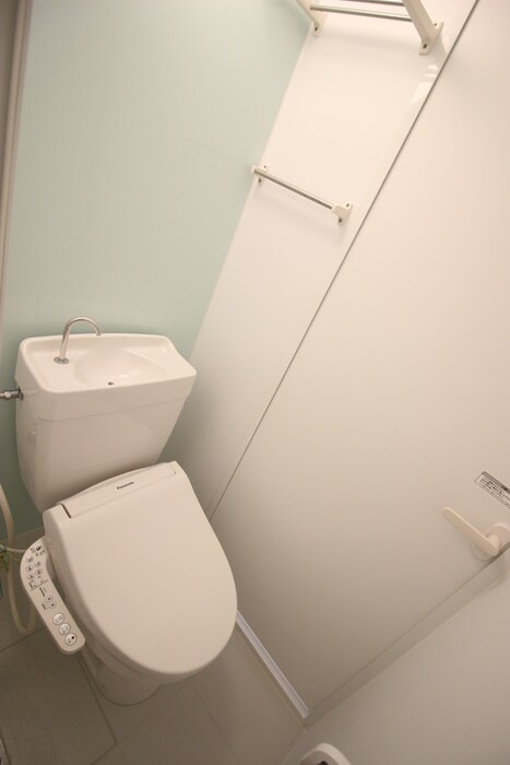 物件内観写真13　(トイレ)