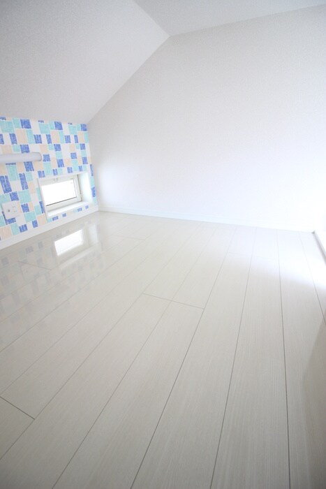 物件内観写真18　(ロフト)