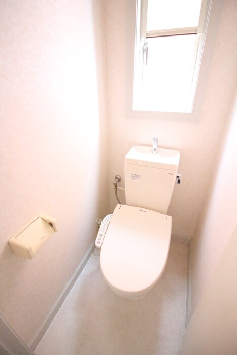 物件内観写真12　(トイレ)