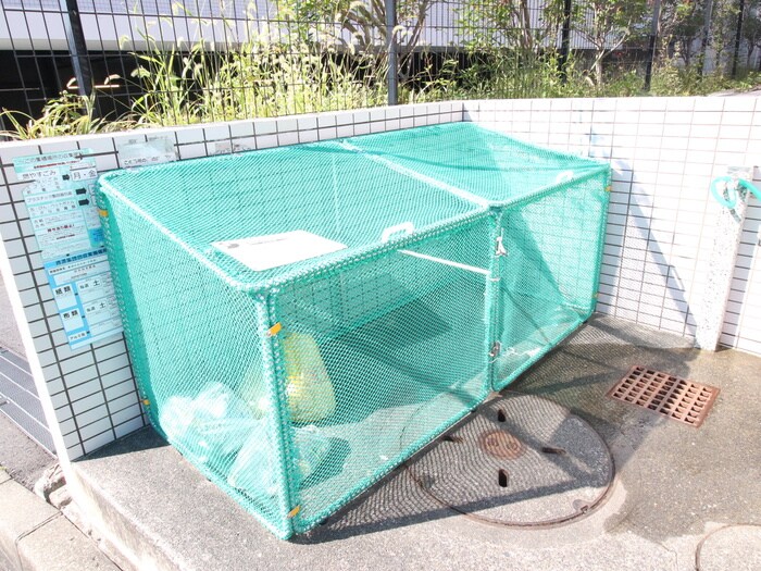 物件外観写真6　(建物設備)