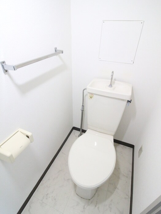 物件内観写真14　(トイレ)