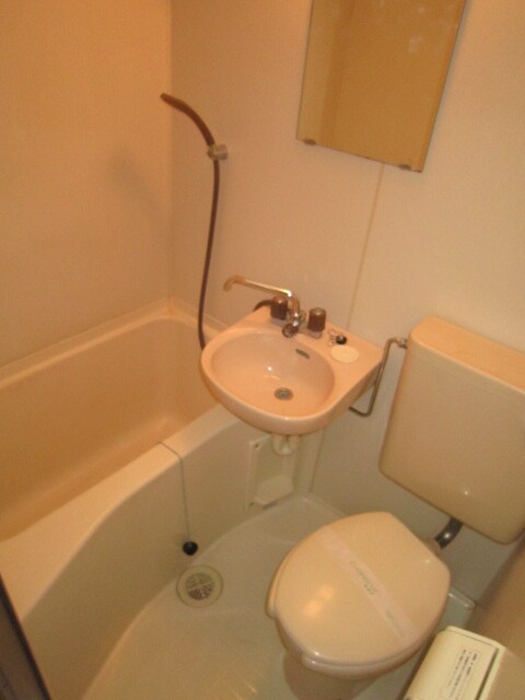 物件内観写真8　(バス／シャワールーム等)