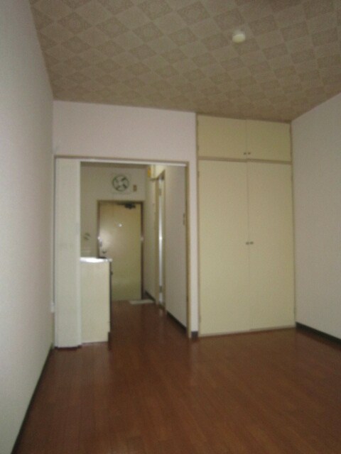 物件内観写真12　(居室)