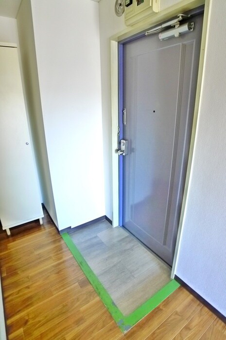 物件内観写真20　(玄関)