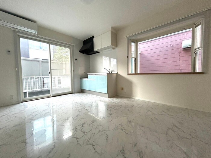 物件内観写真5　(居室)