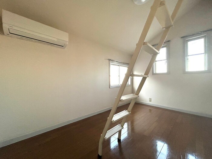 物件内観写真7　(居室)