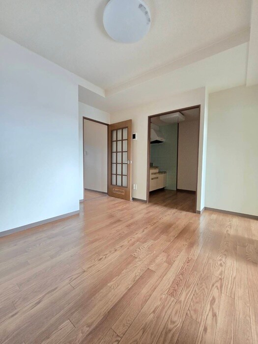 物件内観写真18　(居室)