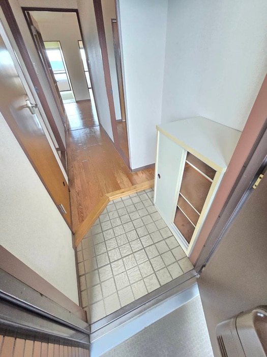 物件内観写真22　(玄関)