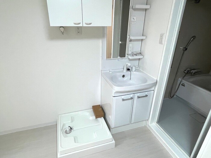 物件内観写真11　(洗面)