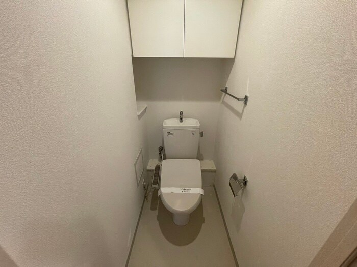 物件内観写真14　(トイレ)