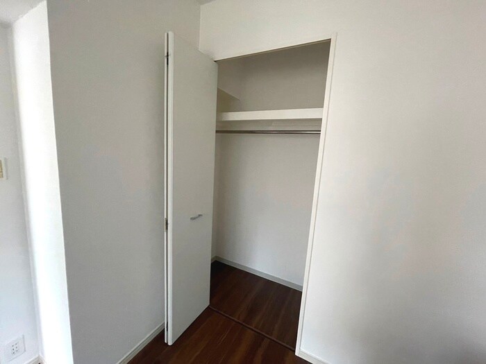 物件内観写真15　(収納)