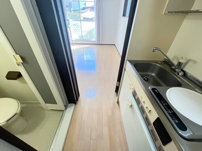 物件内観写真14　(廊下)