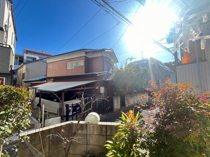 物件内観写真15　(室内からの展望)