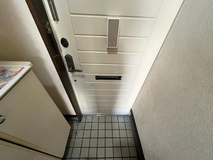 物件内観写真20　(玄関)