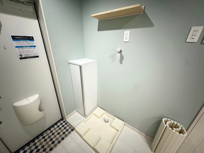 物件内観写真17　(洗濯機置場)