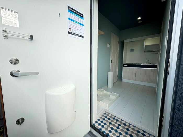 物件内観写真19　(玄関)